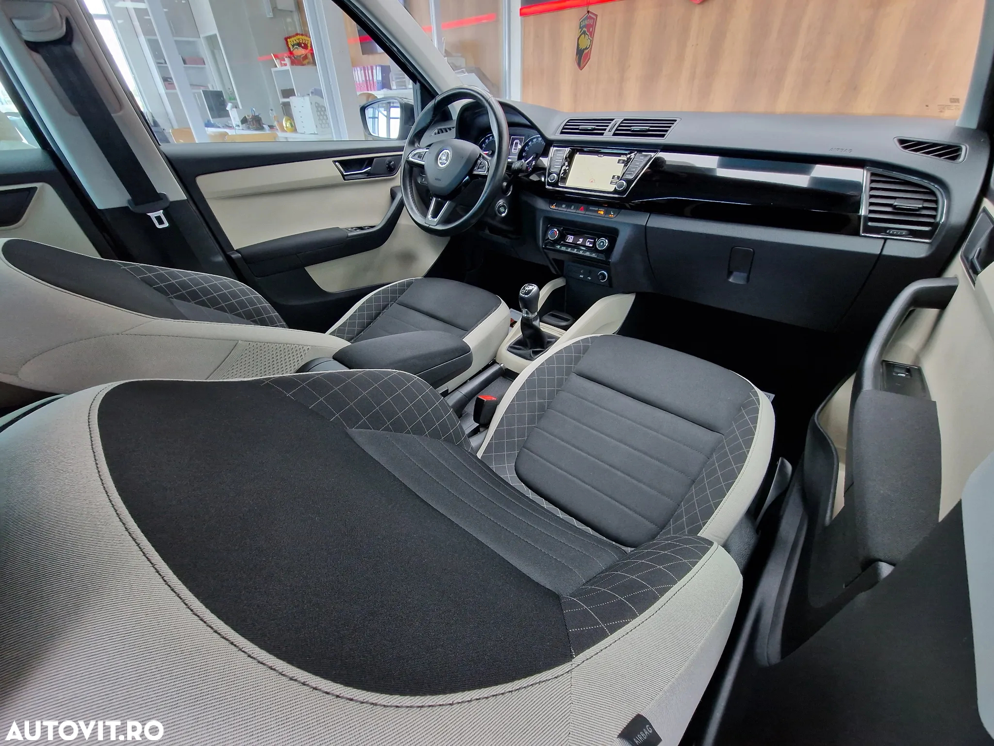 Skoda Fabia - 16