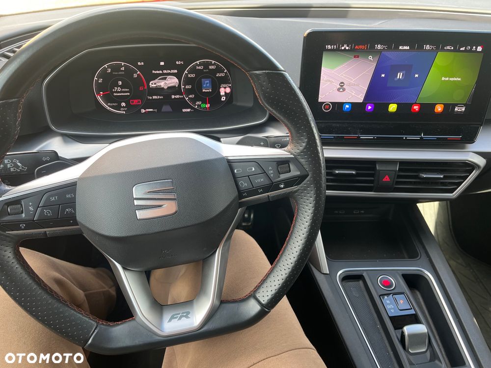 Seat Leon Sportstourer 2.0 TDI FR S&S DSG - 10