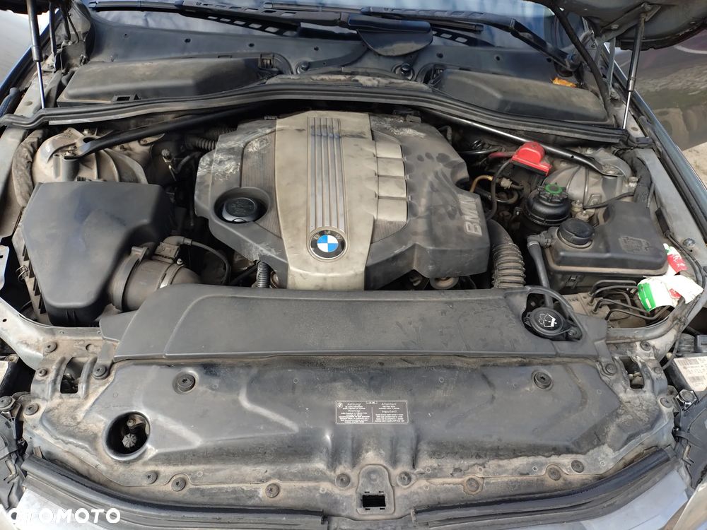 BMW Seria 5 - 25