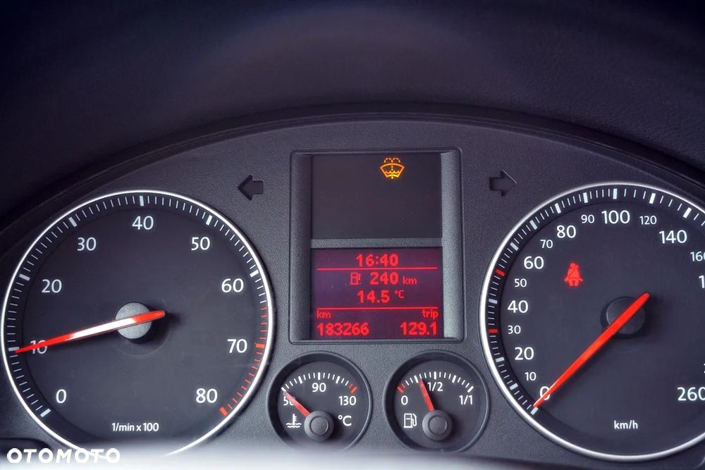 Volkswagen Golf Plus 1.6 FSI Tour - 14