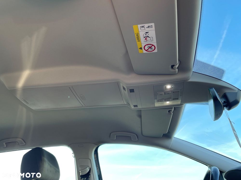 Volkswagen Touran 1.4 TSI (BlueMotion Technology) DSG Highline - 25