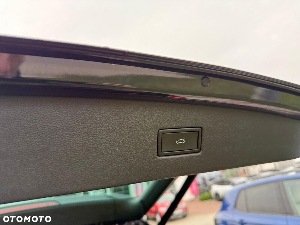 Volkswagen Tiguan 2.0 TDI SCR Elegance DSG - 31