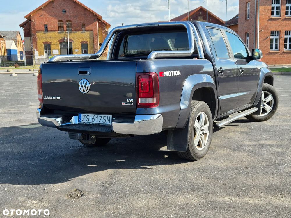 Volkswagen Amarok 3.0 V6 TDi 4MOTION Highline - 4