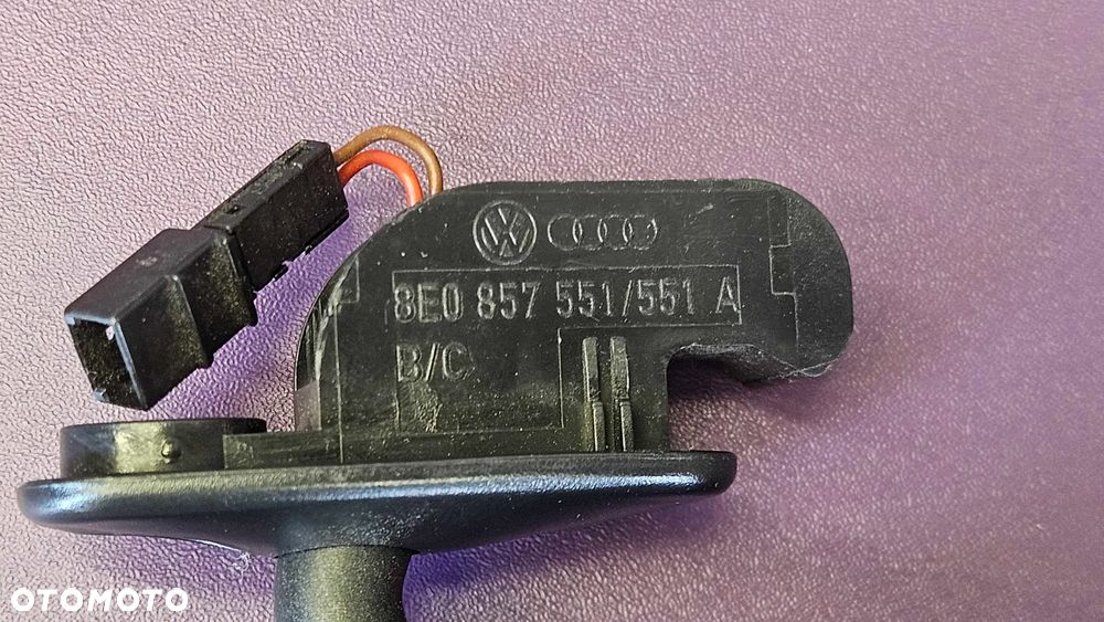 Daszek Słonecznik 8E0857551/551A 8E0857552/552A Czarne S-Line Osłona Przeciwsłoneczna Komplet Podświetlanie AUDI A4 B6 B7 - 5