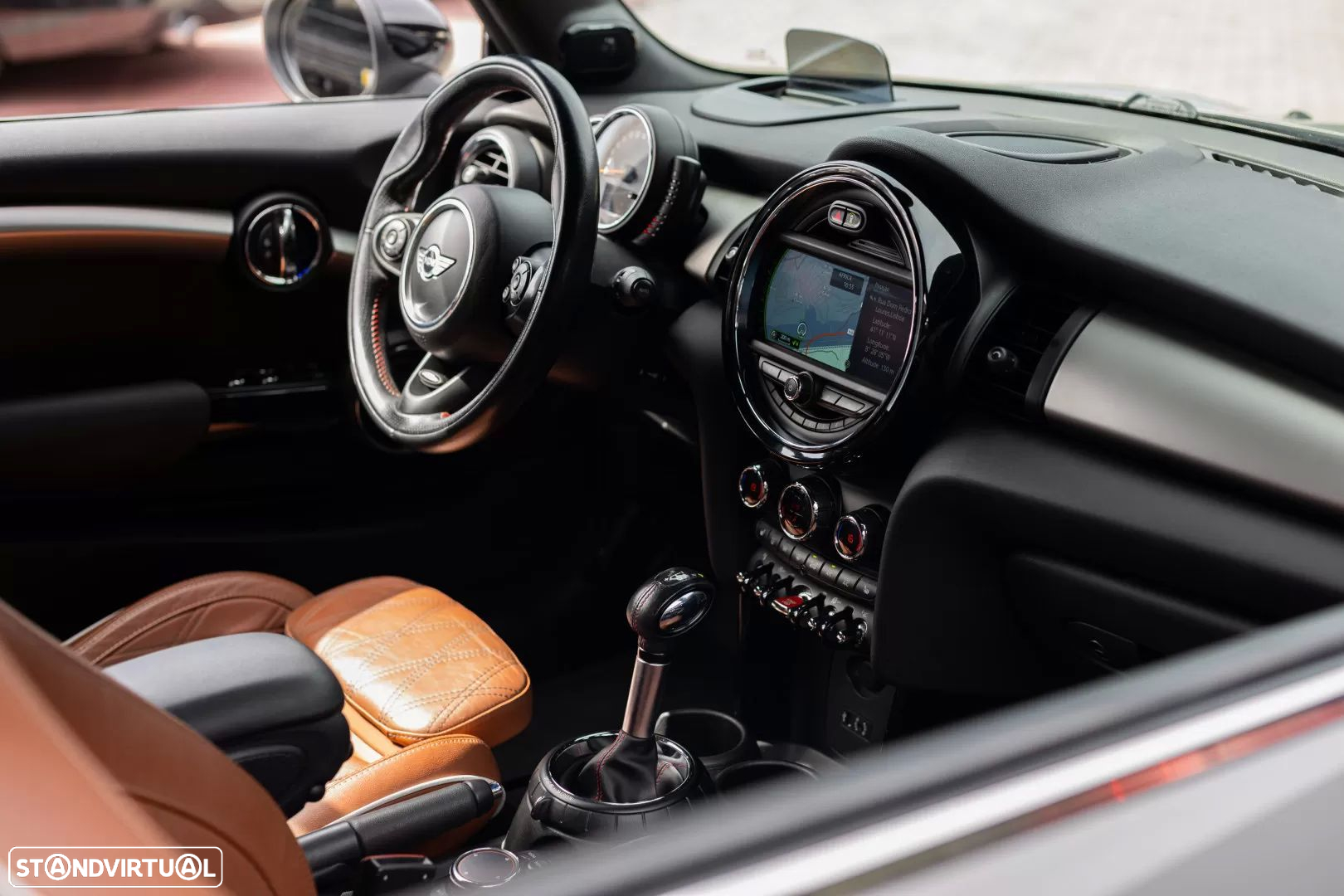 MINI Cabrio Cooper SD Auto Desportiva - 42