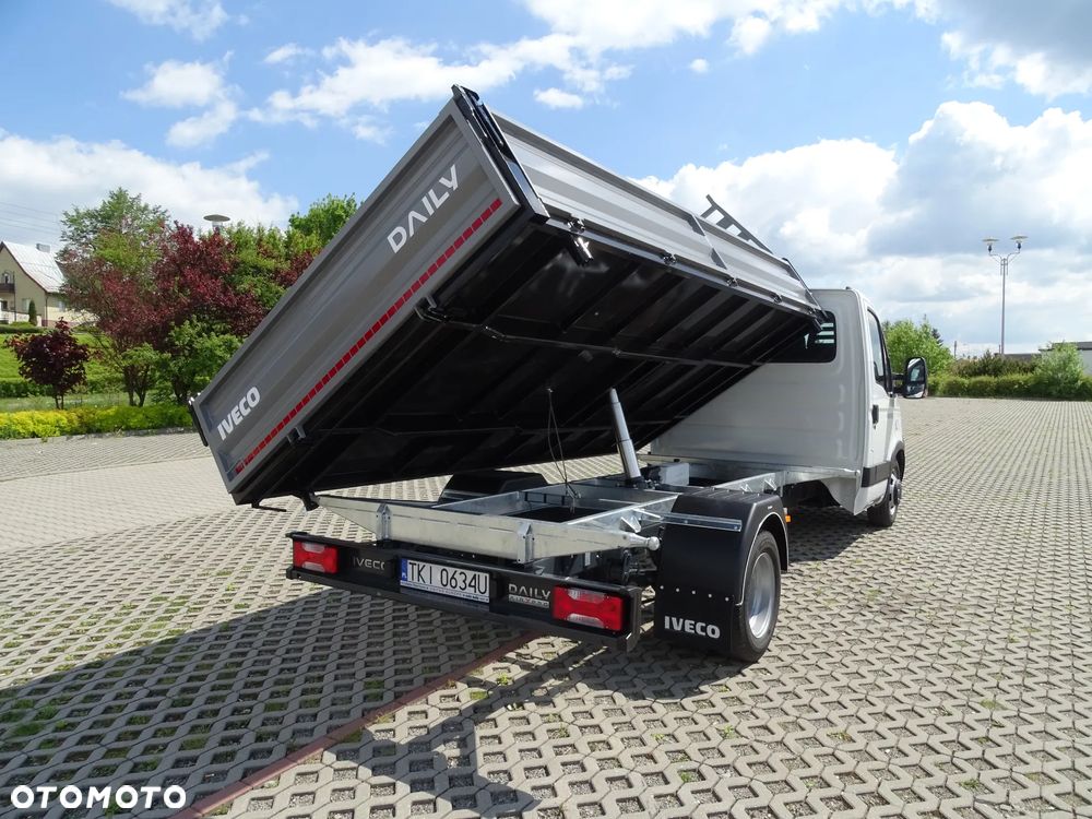 Iveco DAILY - 16