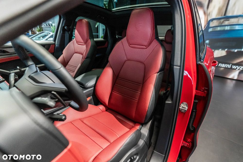 Porsche Cayenne Standard - 9