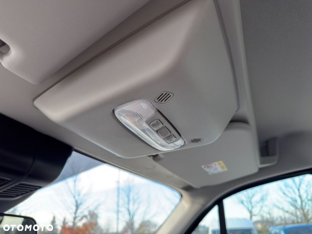 Ford Transit - 32