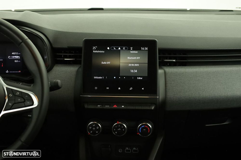 Renault Clio 1.0 TCe Evolution - 9