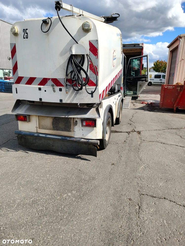 Schmidt BUCHER CITY LAV 5000 - 4