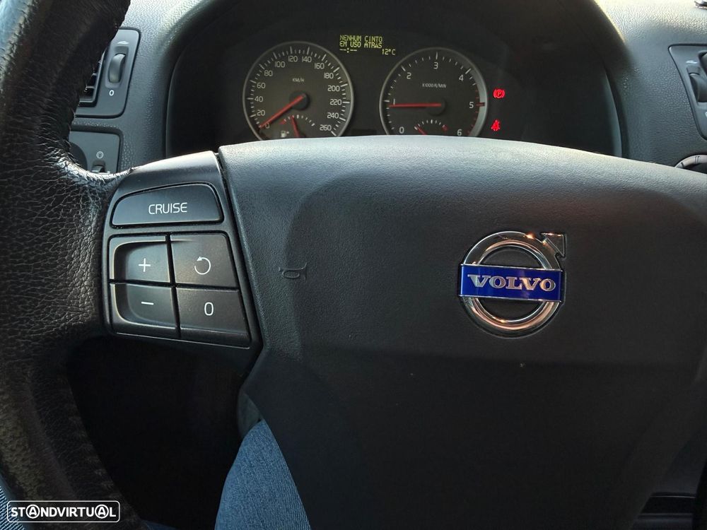 Volvo V50 2.0 D Nível 2 - 14