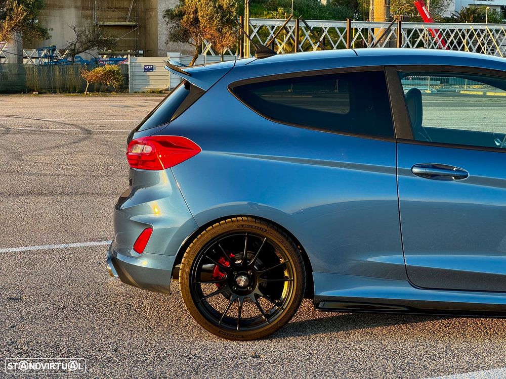 Ford Fiesta 1.5 EcoBoost ST High - 23