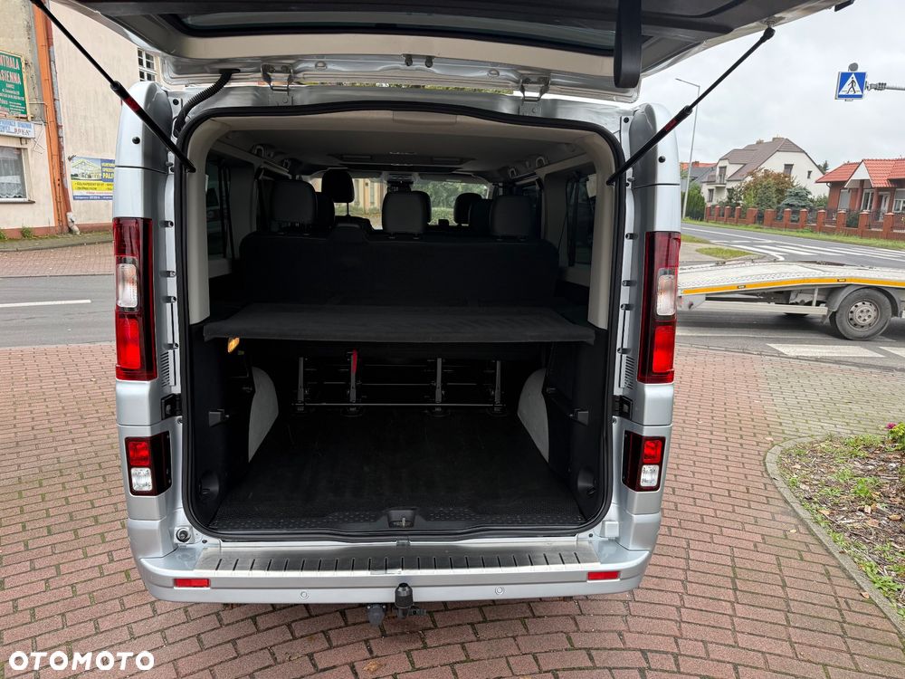 Renault Trafic Grand 2.0 dCi EDC - 16