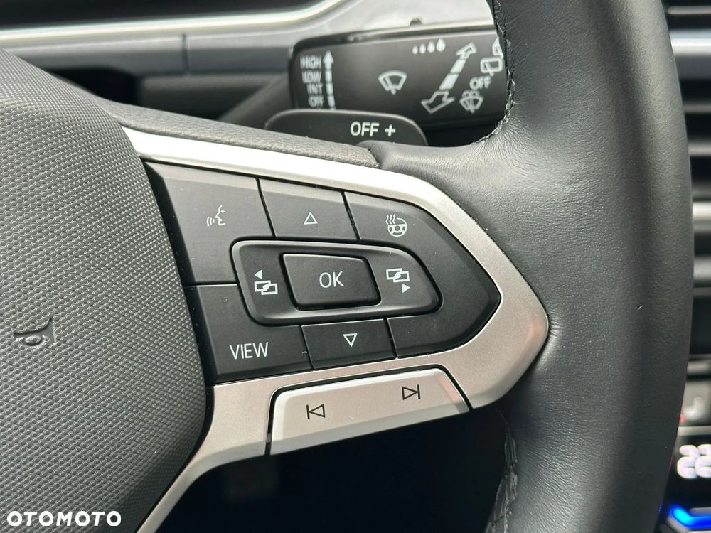 Volkswagen T-Roc 1.5 TSI Style DSG - 21