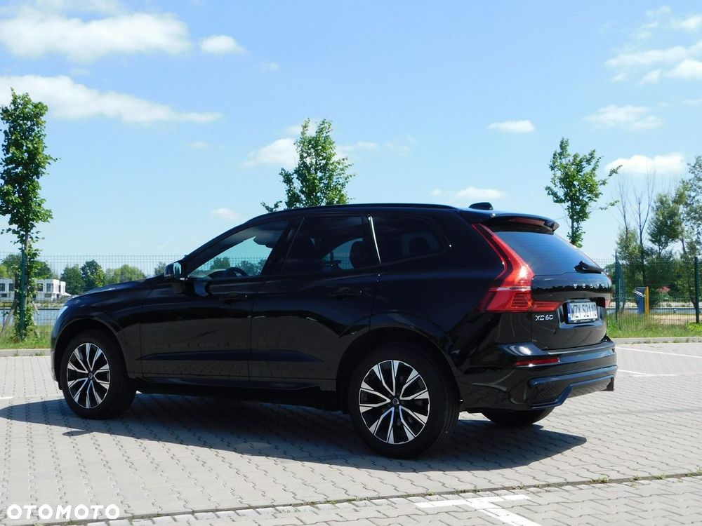 Volvo XC 60 B4 D R-Design - 23