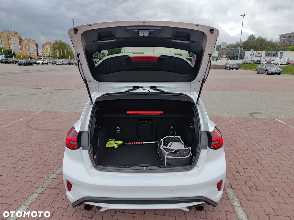 Ford Focus 2.3 EcoBoost ST X - 16