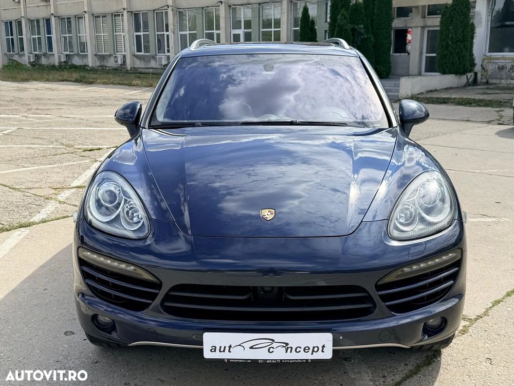 Porsche Cayenne 3.0 L V6 - 2