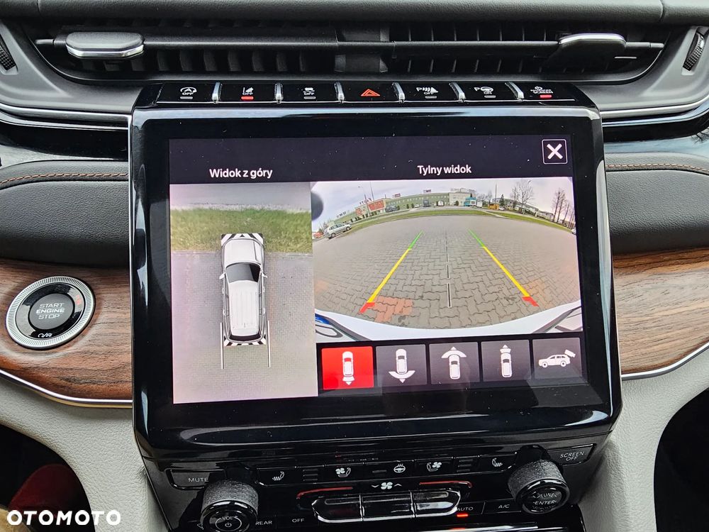 Jeep Grand Cherokee 3.6 V6 Pentastar 4WD Automatik Summit - 24