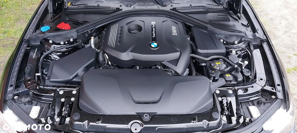 BMW Seria 3 320i GPF Sport Line Shadow - 37