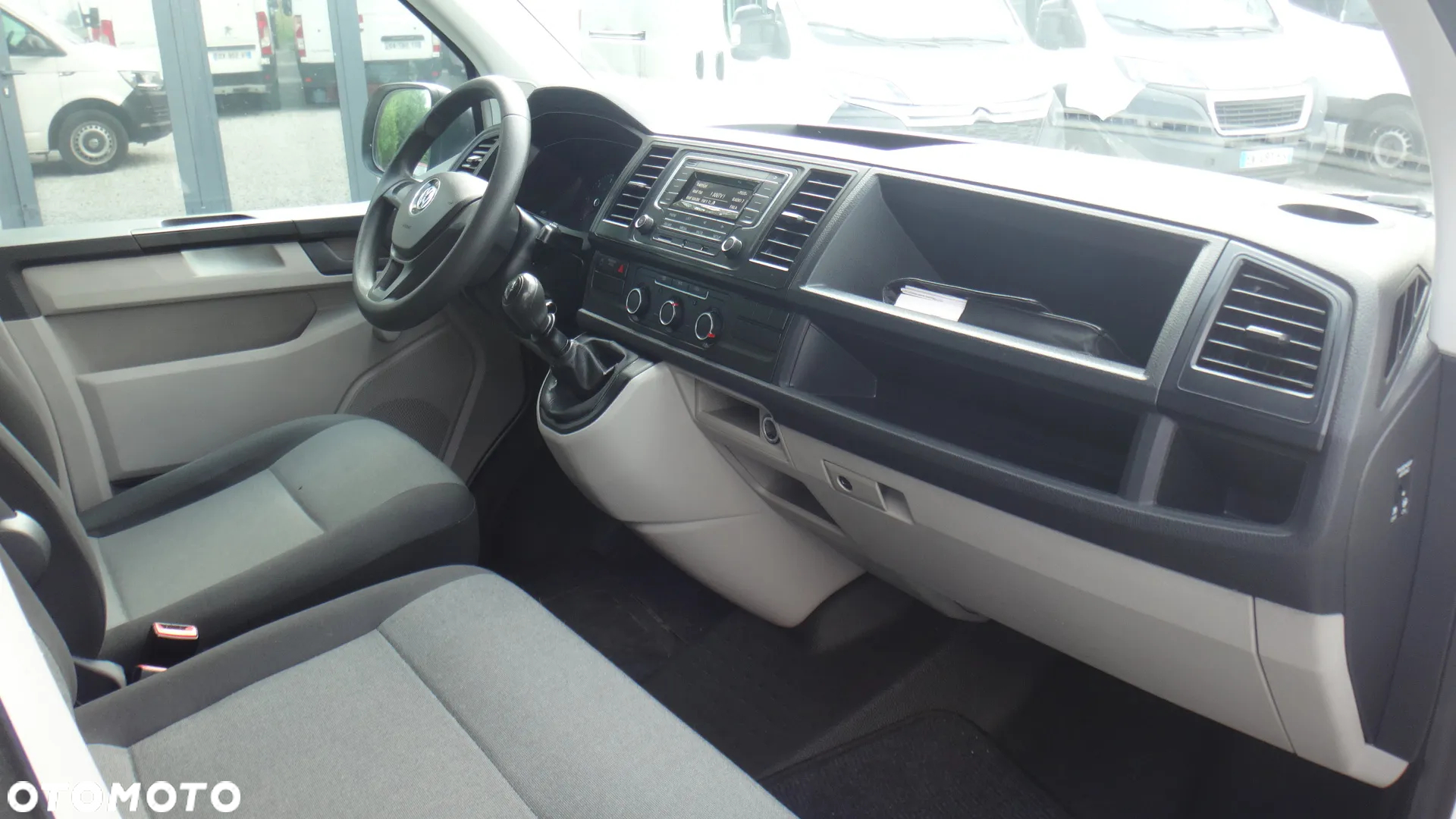 Volkswagen T6 - 10