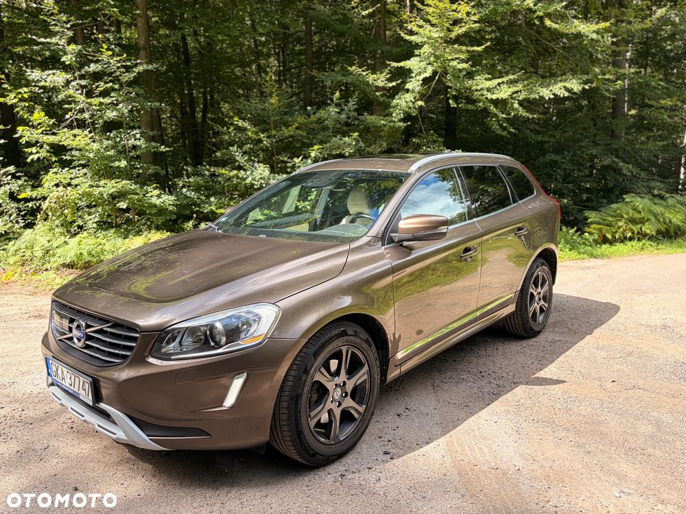 Volvo XC 60 D5 AWD Summum - 1