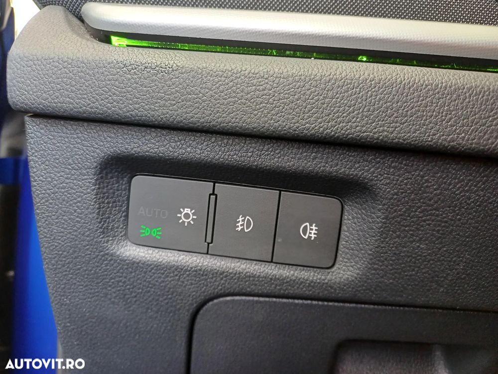 Skoda Octavia 2.0 TDI (Green tec) DSG Style - 10