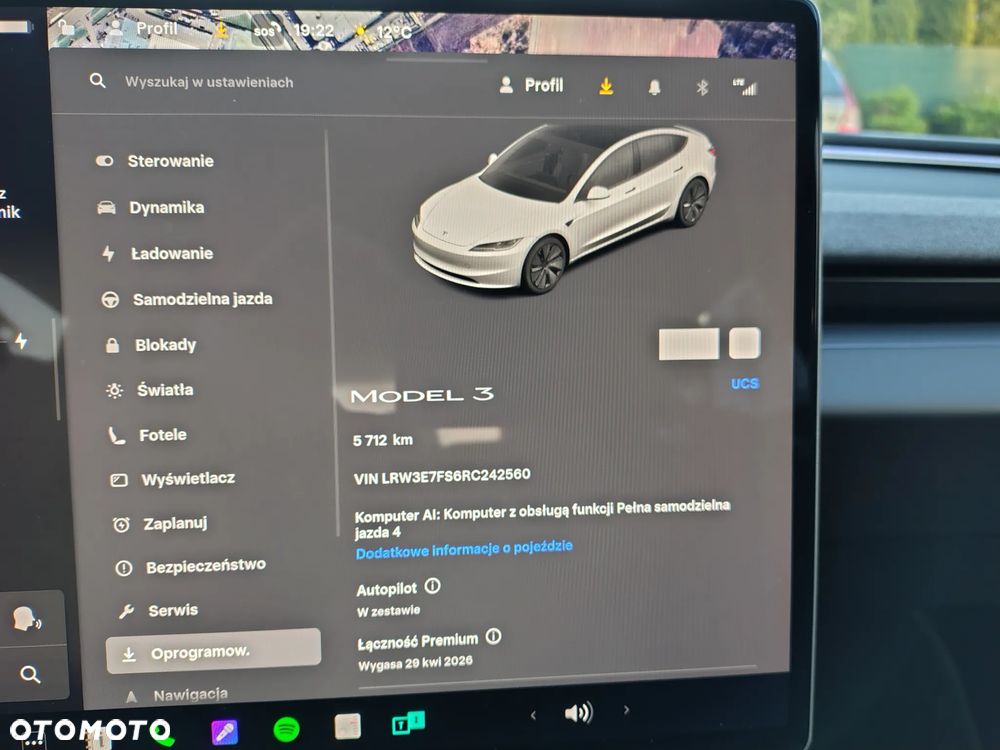 Tesla Model 3 - 27