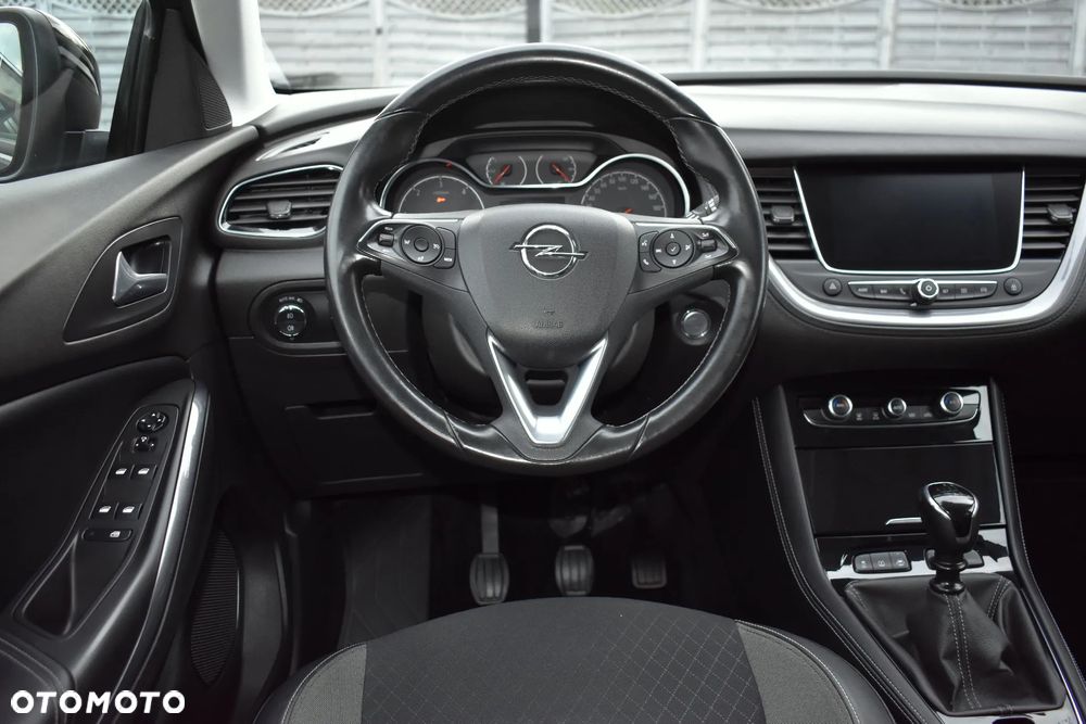 Opel Grandland X 1.6 D Start/Stop INNOVATION - 27