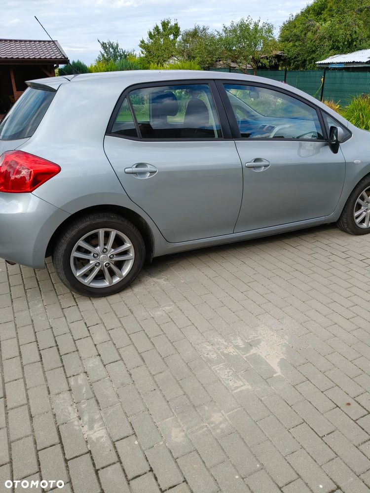 Toyota Auris - 7
