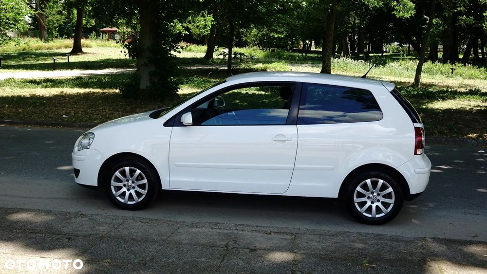 Volkswagen Polo 1.6 Sportline - 29