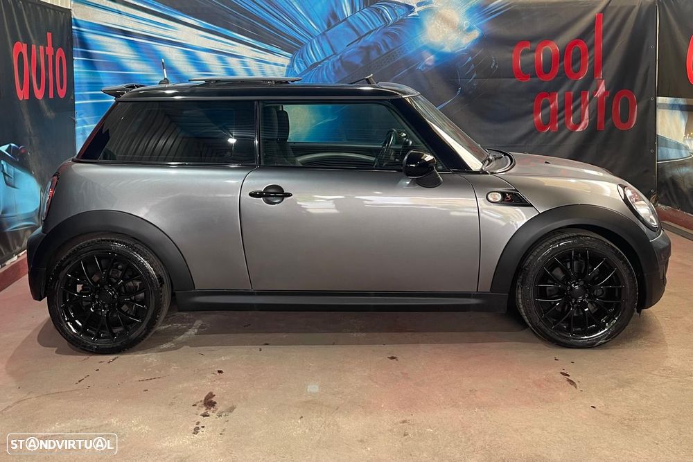 MINI 3 Portas Cooper S - 4