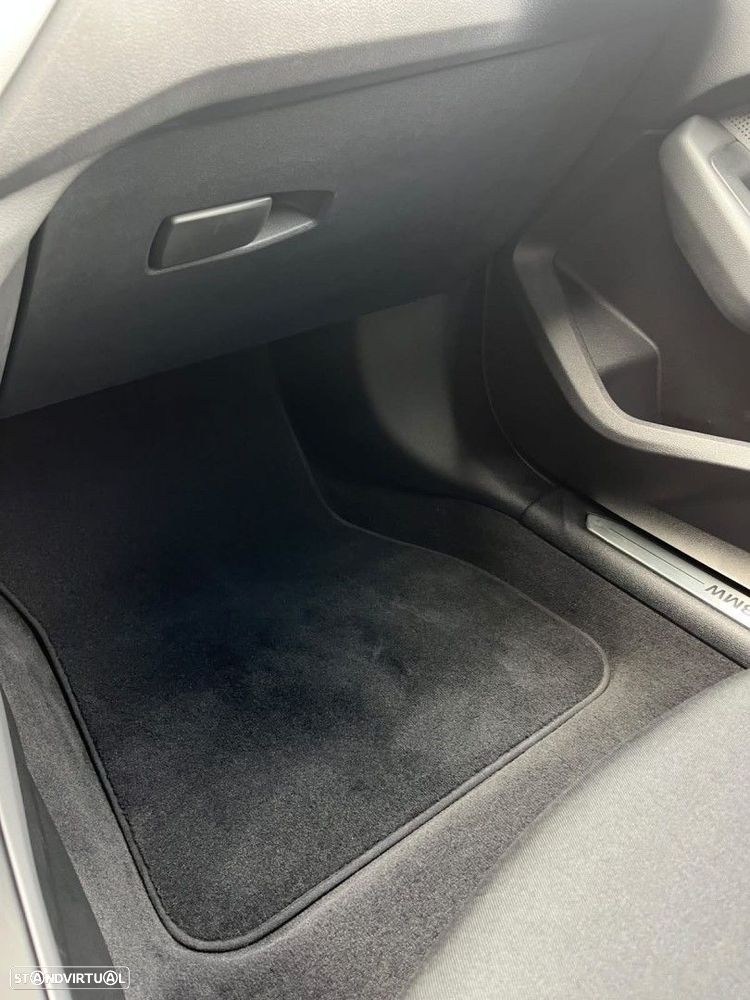 BMW 118 i Advantage - 23