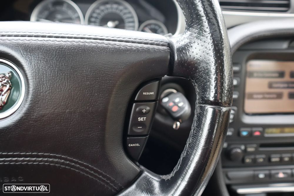 Jaguar S-Type 2.7 Twin Turbo Executive - 30