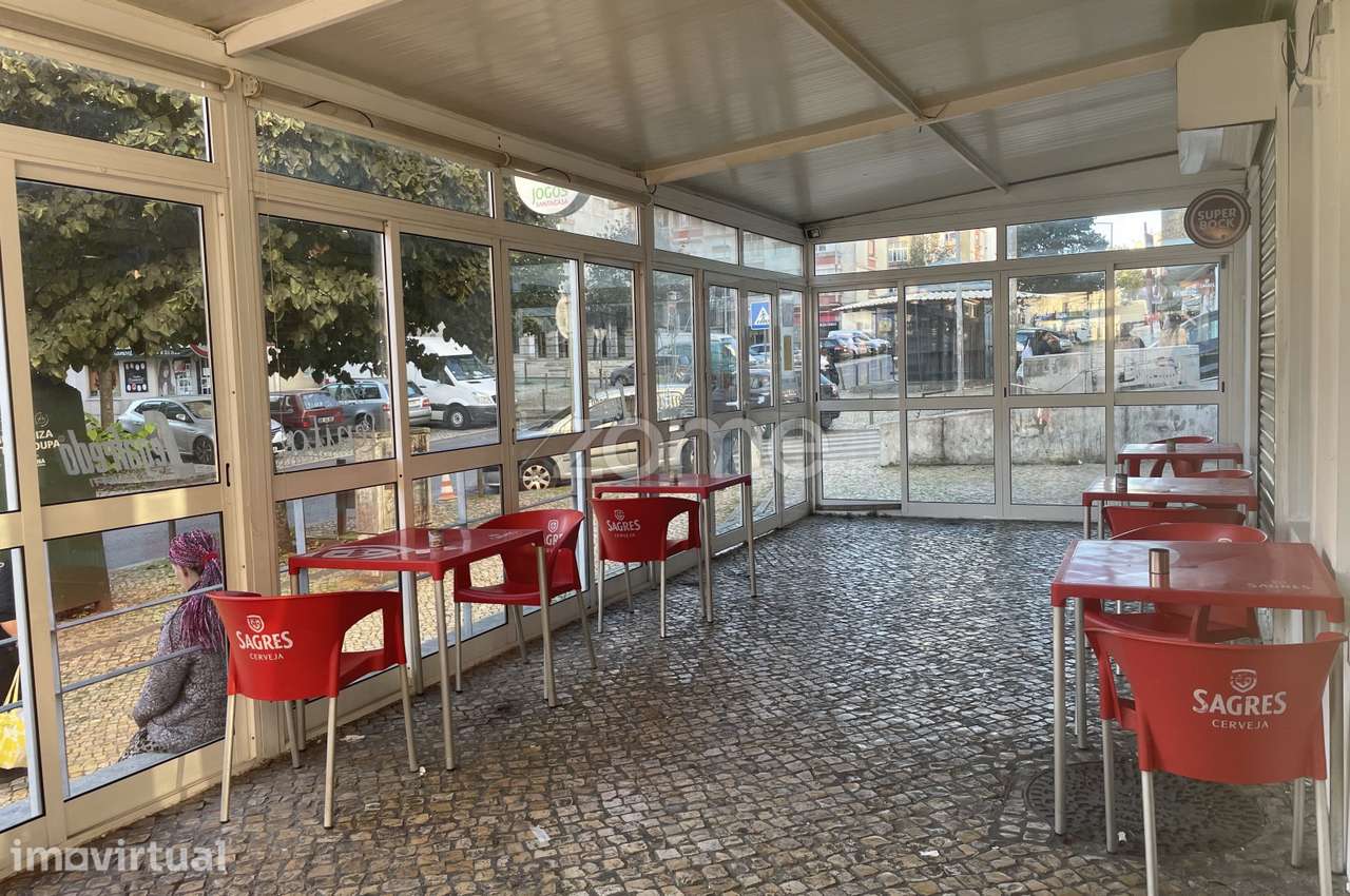TRESPASSE COM CEDÊNCIA DE QUOTAS - Grande imagem: 3/32