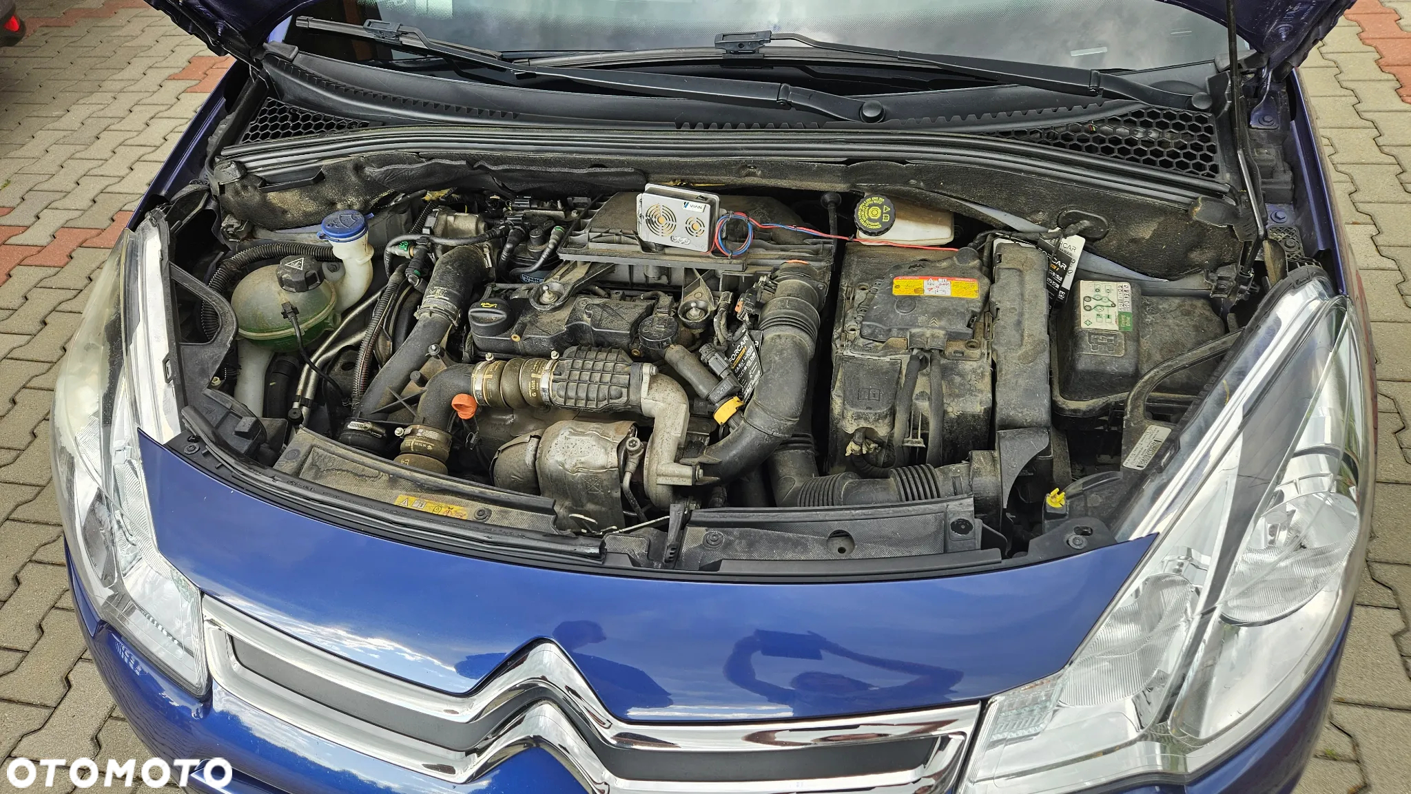 Citroën C3 e-HDi 70 EGS Selection - 12