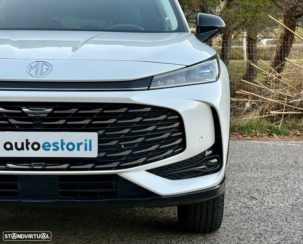 MG HS 1.5 Plug-in Hybrid Luxury - 17
