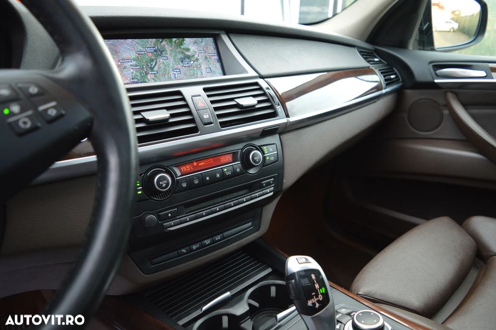 BMW X5 xDrive30d - 25