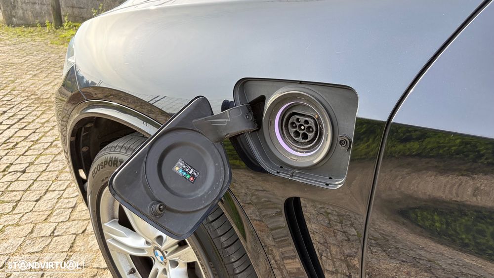 BMW X5 40e xDrive Pack M - 10