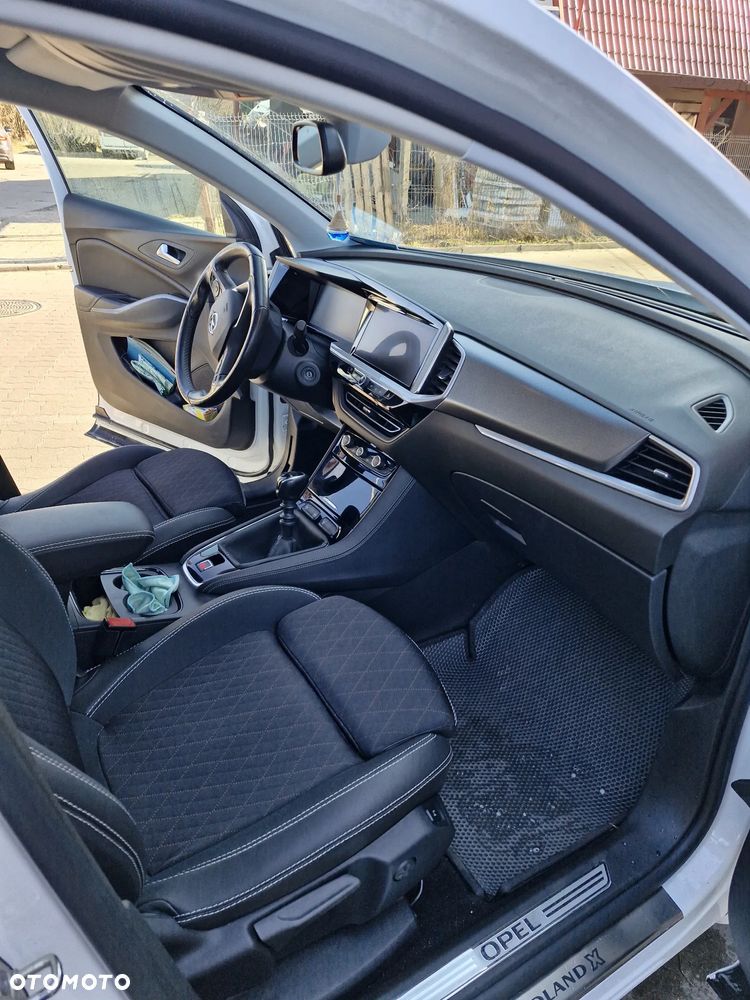 Opel Grandland X 1.2 T GPF Edition Business Pack S&S - 6