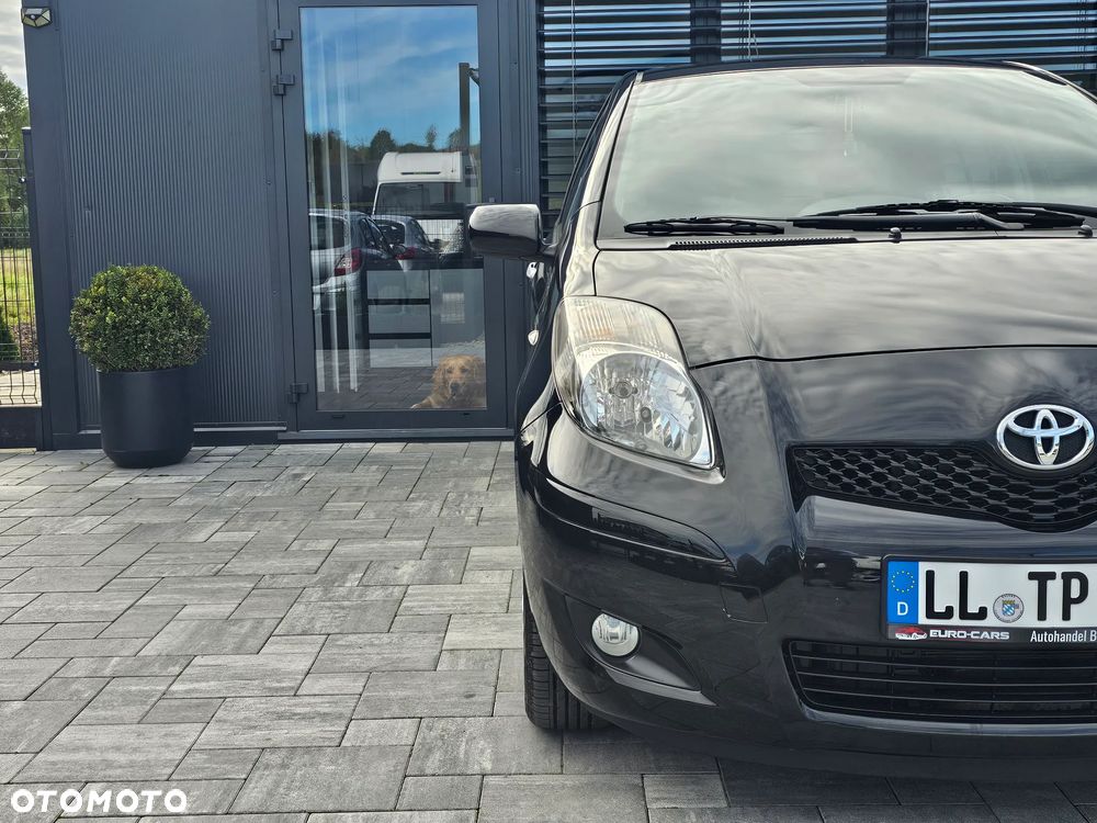 Toyota Yaris 1.33 Luna - 23