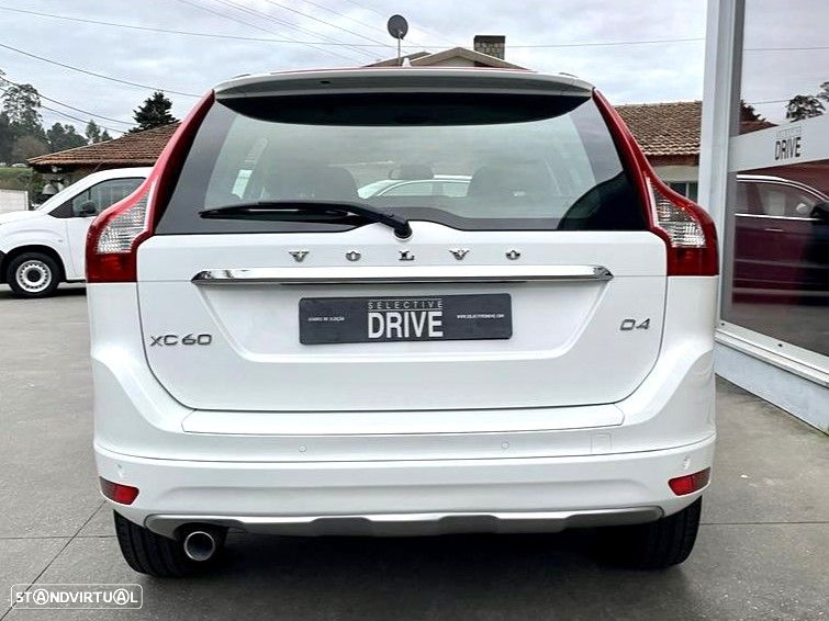 Volvo XC 60 D4 Momentum - 5