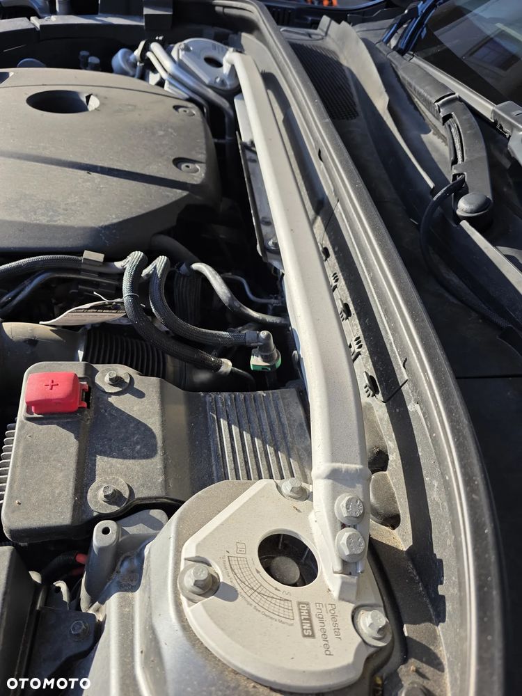 Volvo XC 60 T5 AWD Momentum - 9