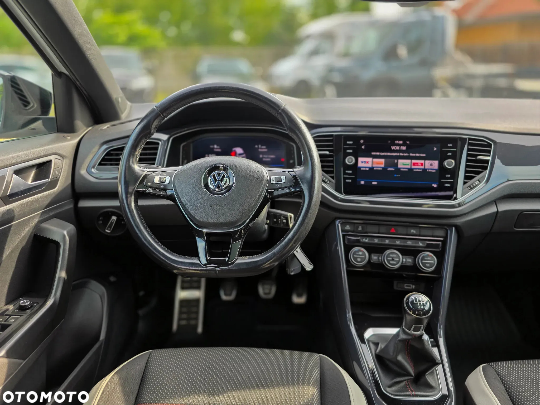 Volkswagen T-Roc 2.0 TDI SCR DPF Premium - 28