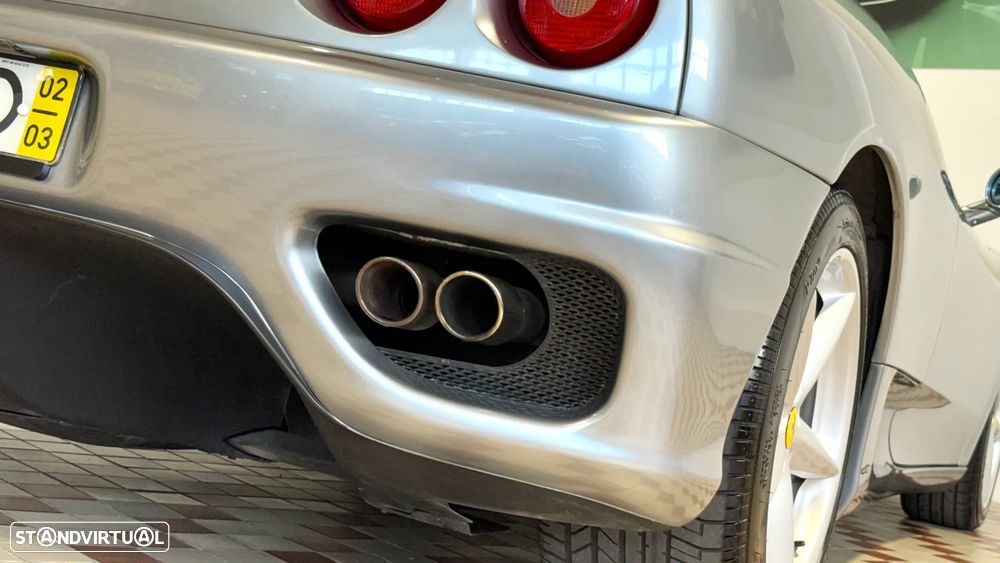 Ferrari 360 Spider - 16
