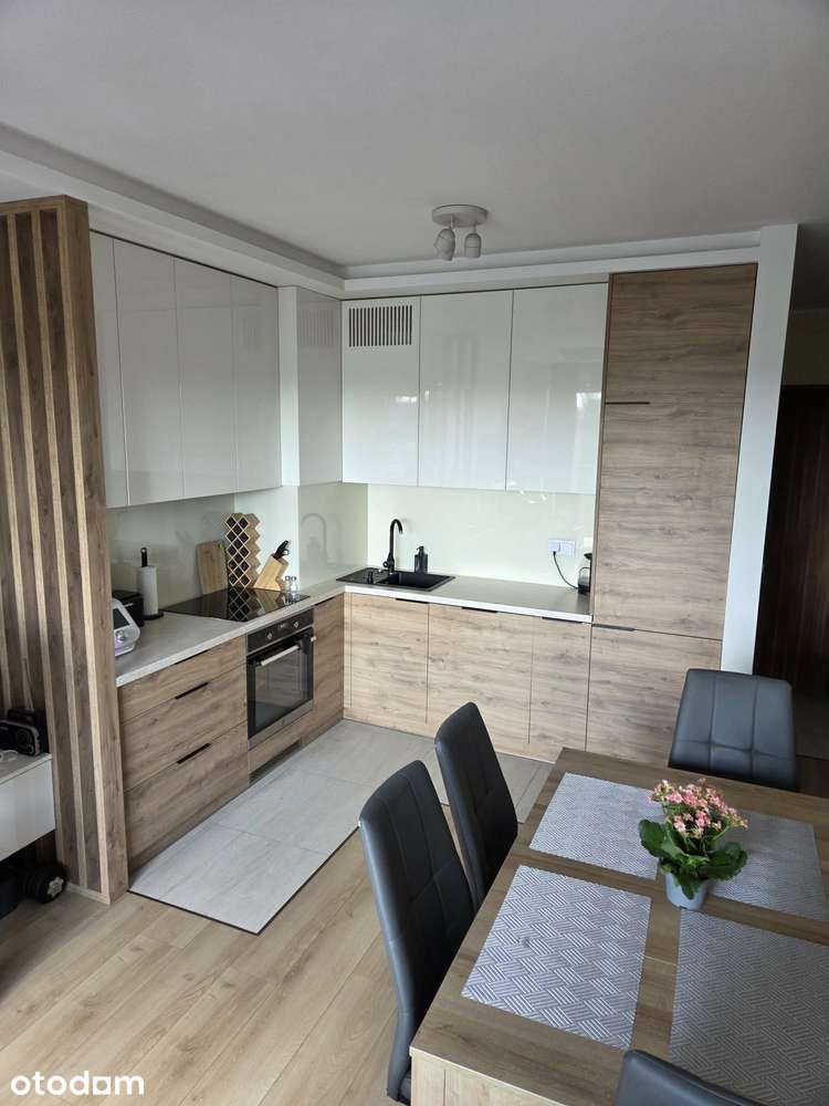 OD ZARAZ | 3 pokoje | 51 m² | KLIMA | 10 m² balkon | GARAŻ |  Żerań