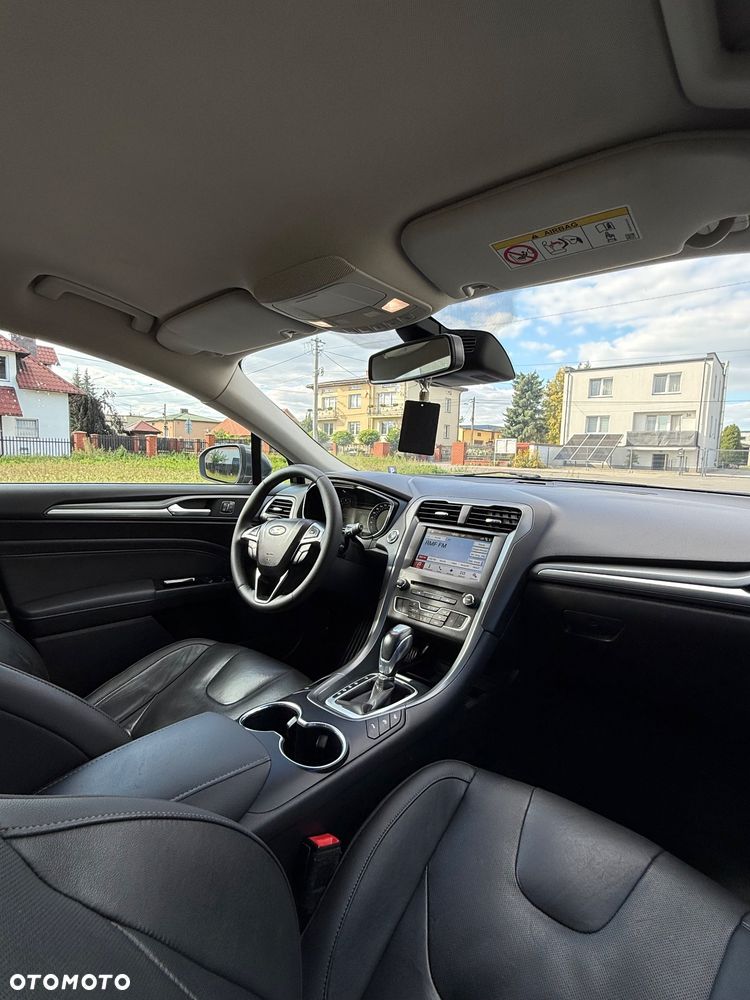 Ford Mondeo 2.0 TDCi Titanium PowerShift - 18