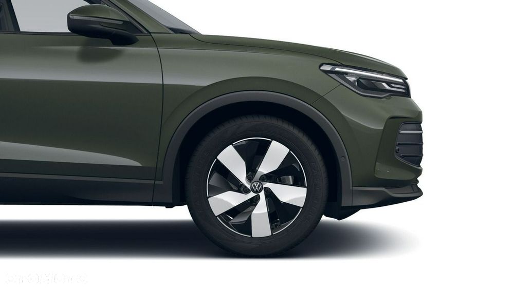 Volkswagen Tiguan - 9