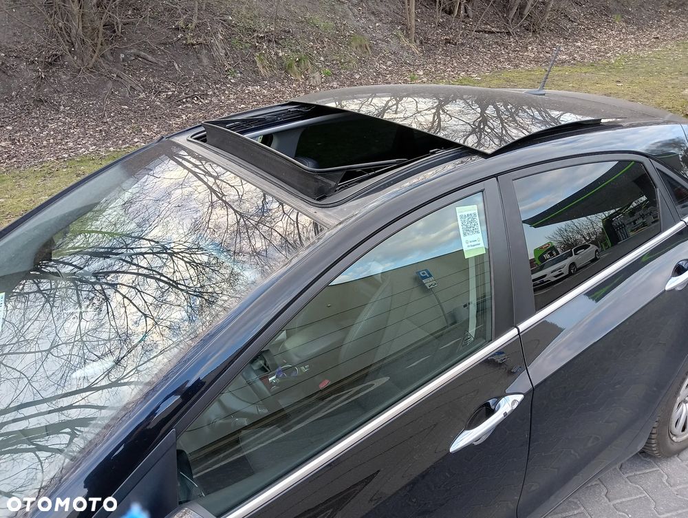 Hyundai i30 1.6 CRDi Premium - 9