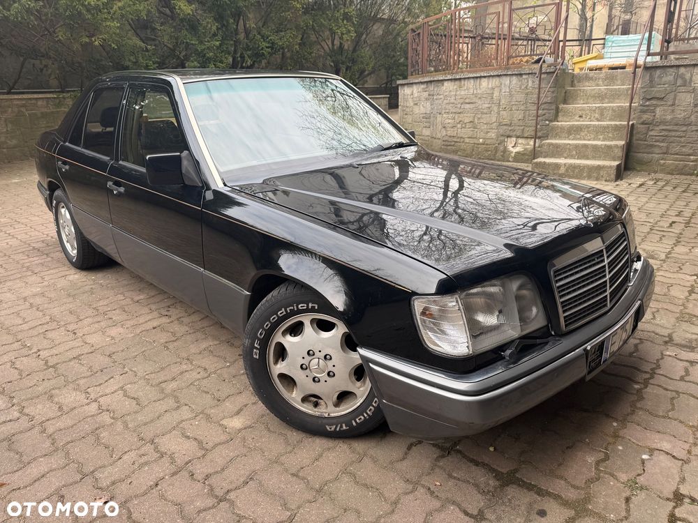 Mercedes-Benz Klasa E 420 - 10