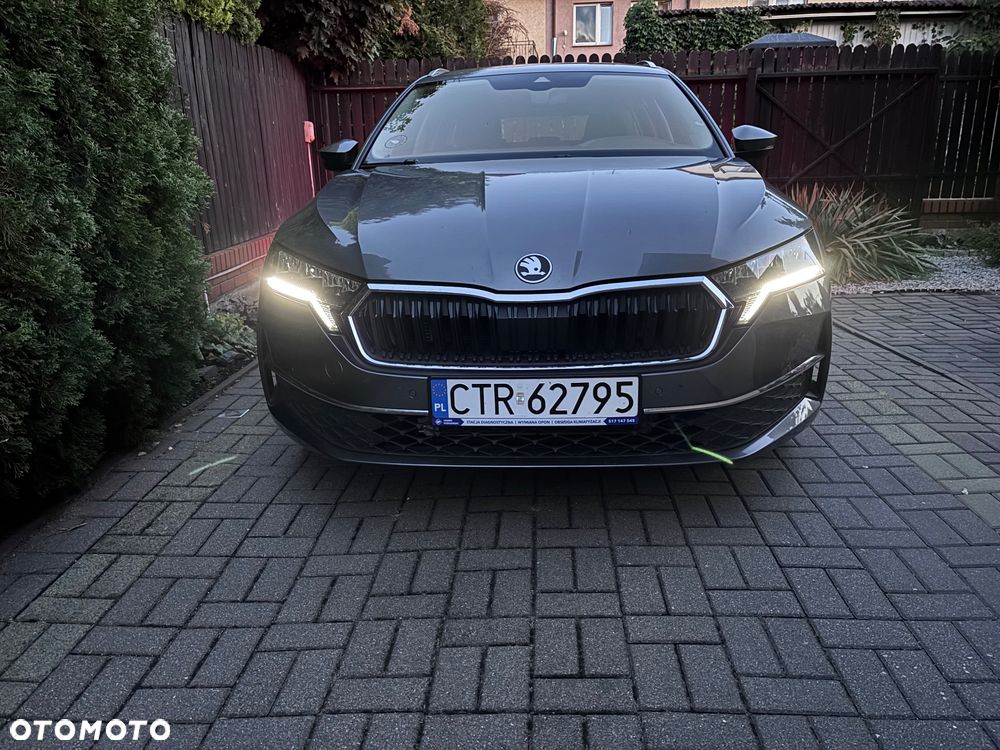 Skoda Octavia 1.5 TSI mHEV Selection DSG - 7